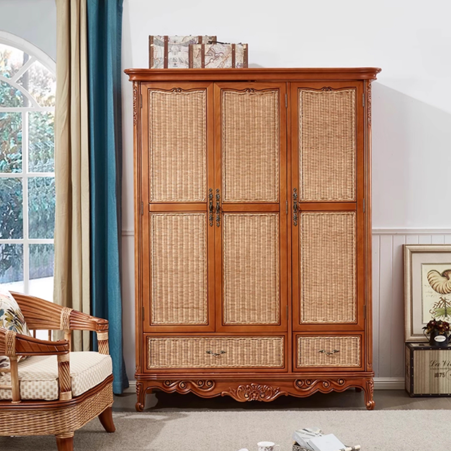 海伦那三门衣柜