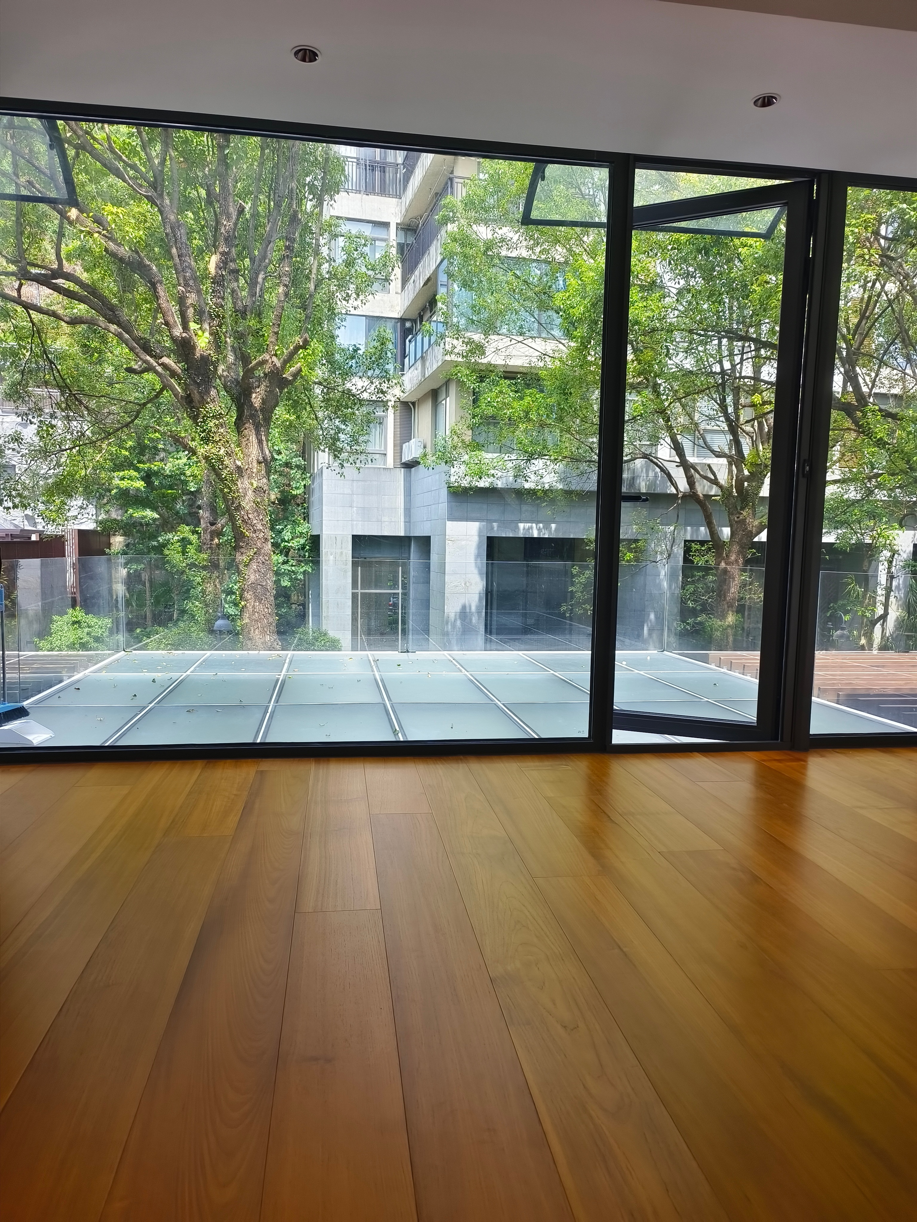 缅甸柚木地板AJCY-01