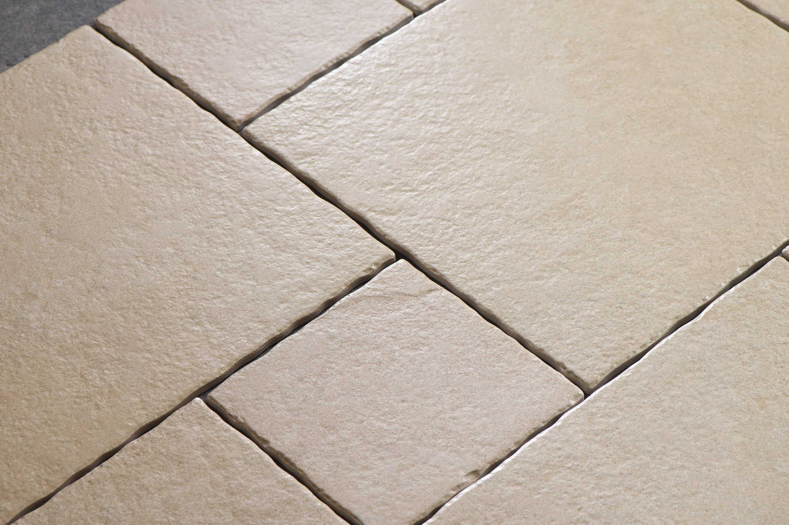 曲边莱姆石80TV01