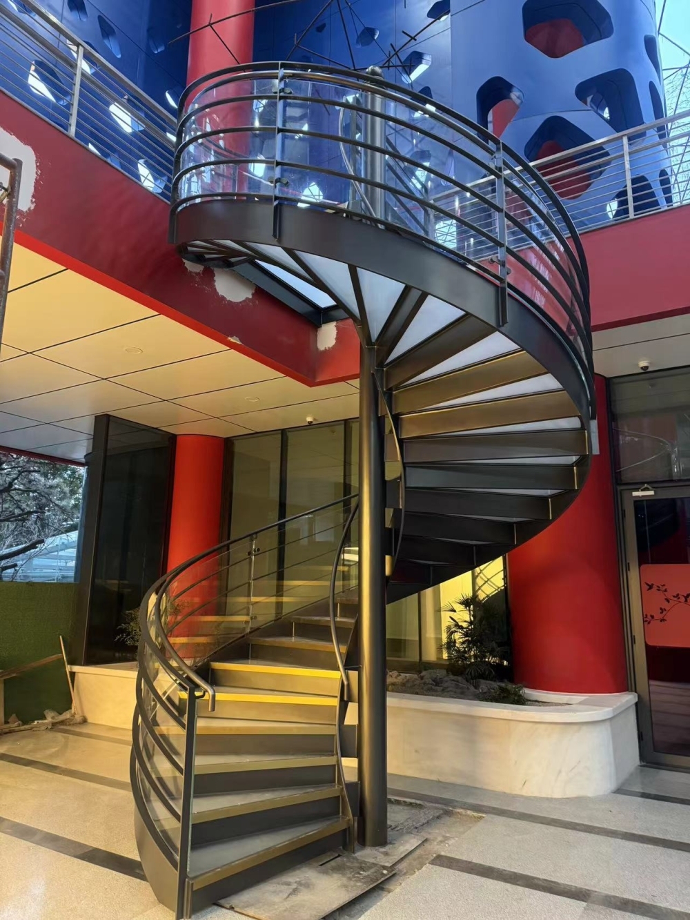 中柱旋转楼梯LT01019