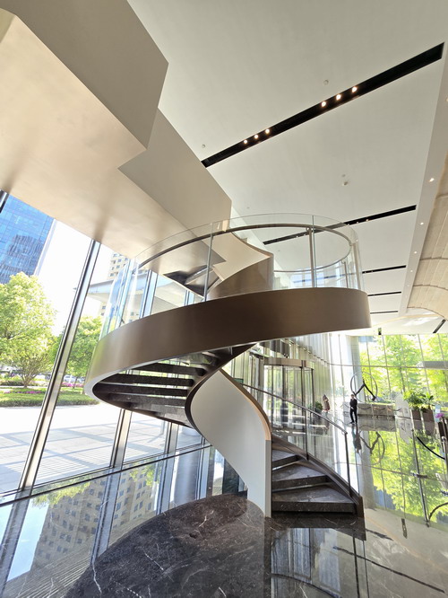 钢结构旋转楼梯LT010017