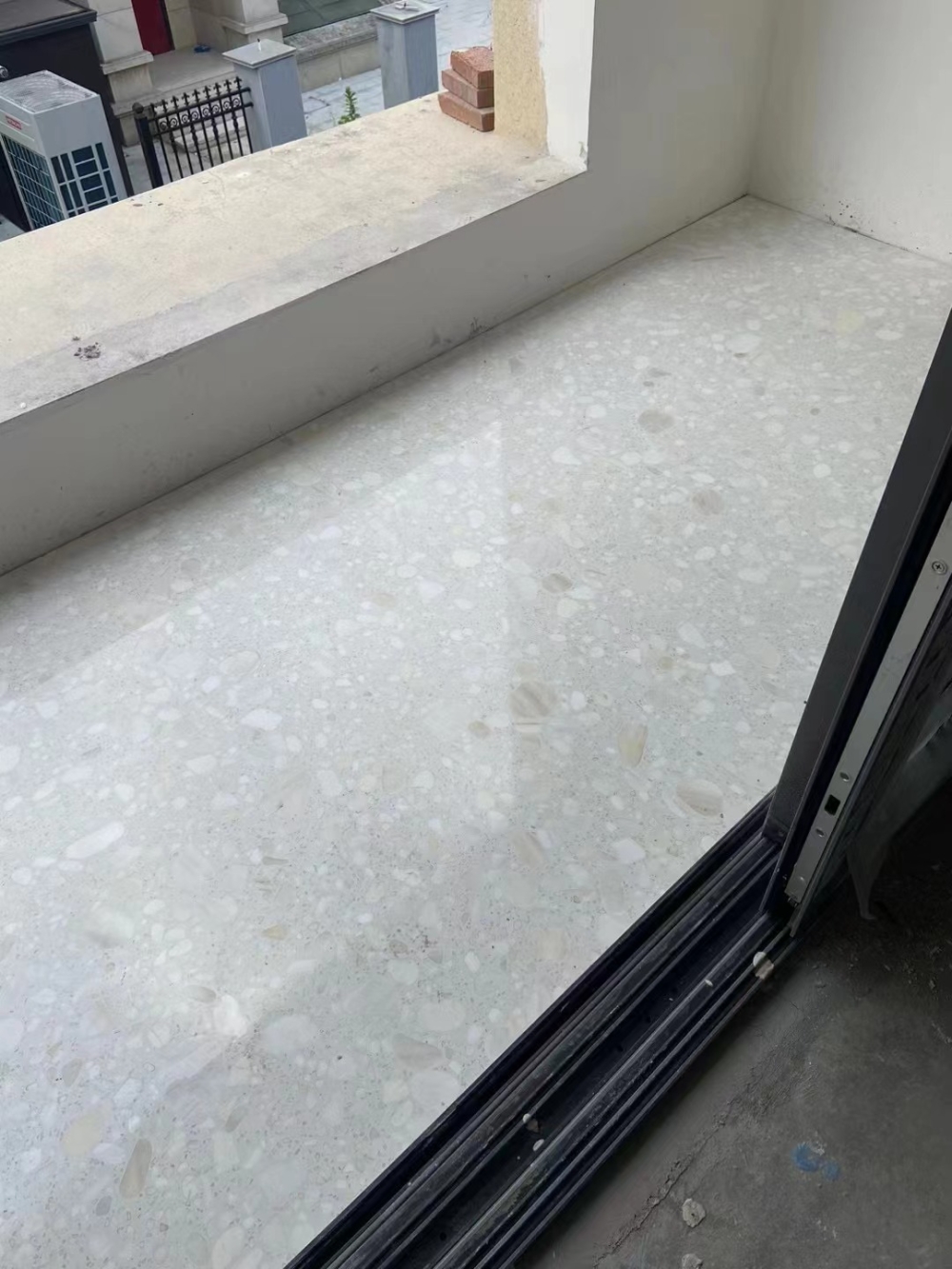有机水磨石