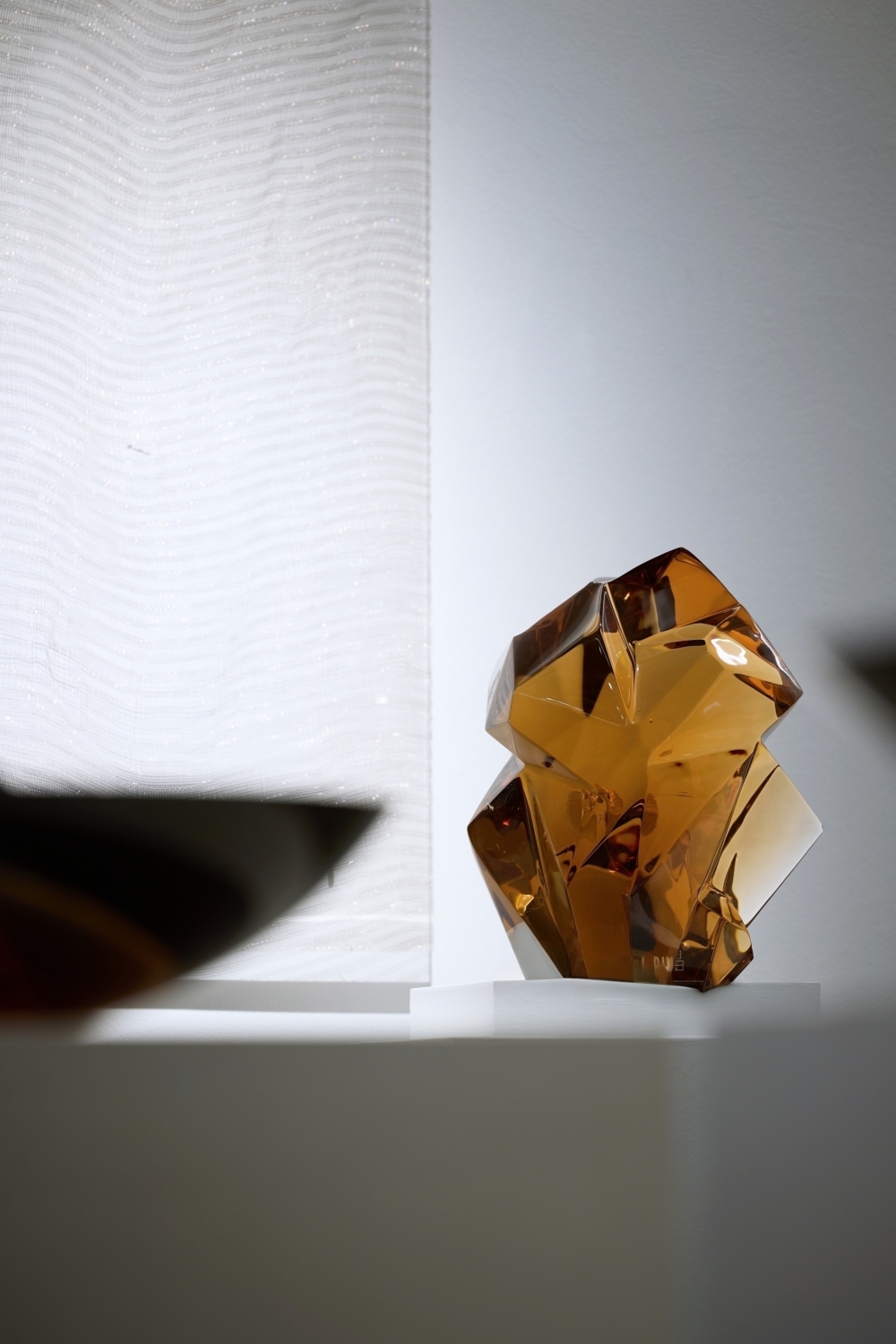 流晶 璀璨 深咖