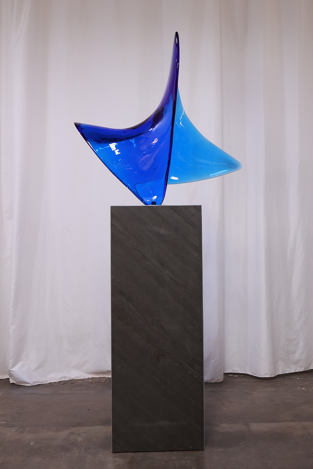 流晶 帆 蓝