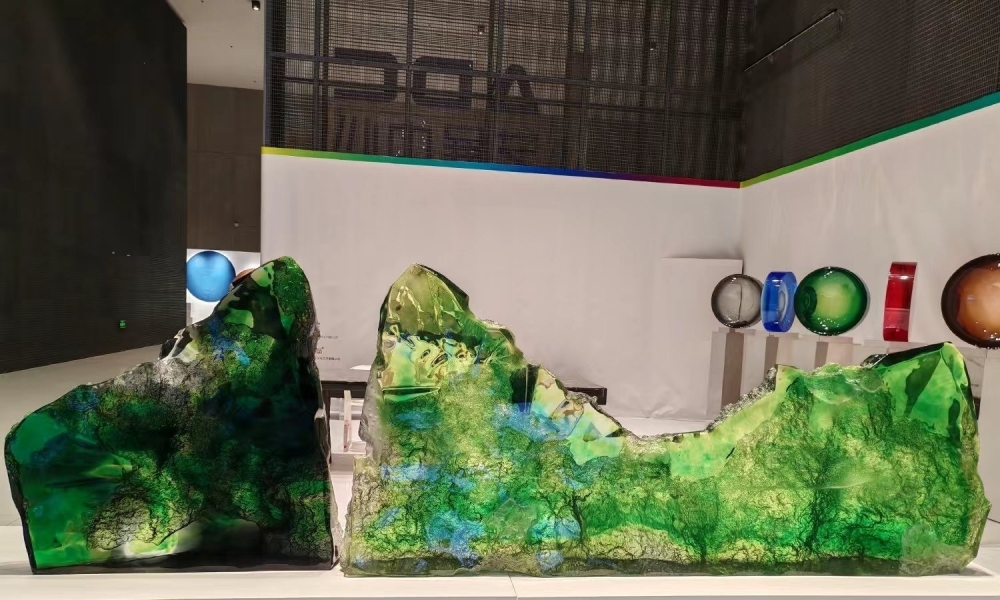 流晶 山石  翡翠绿