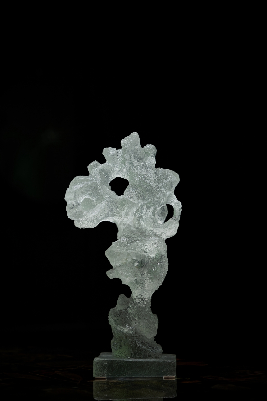 流晶 磨砂太湖石