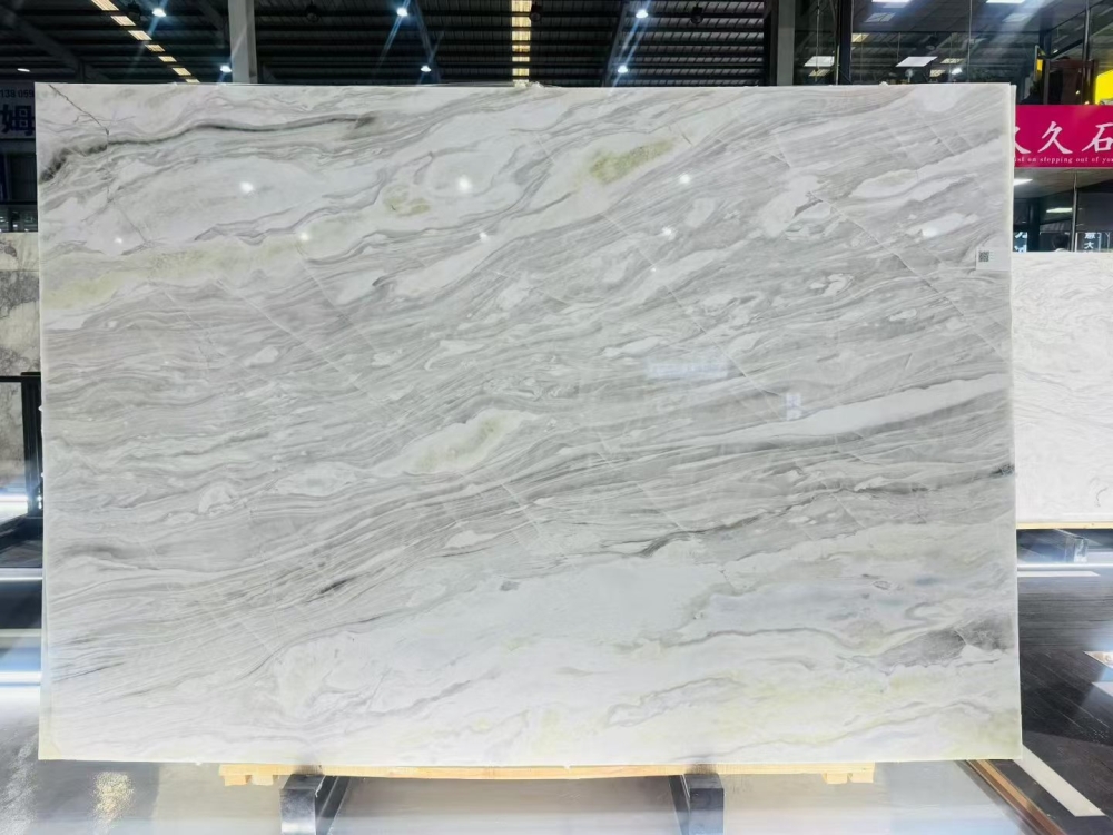 Fendi Bianco