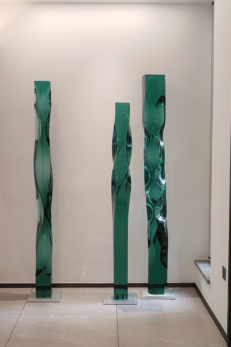 流晶  瀑布