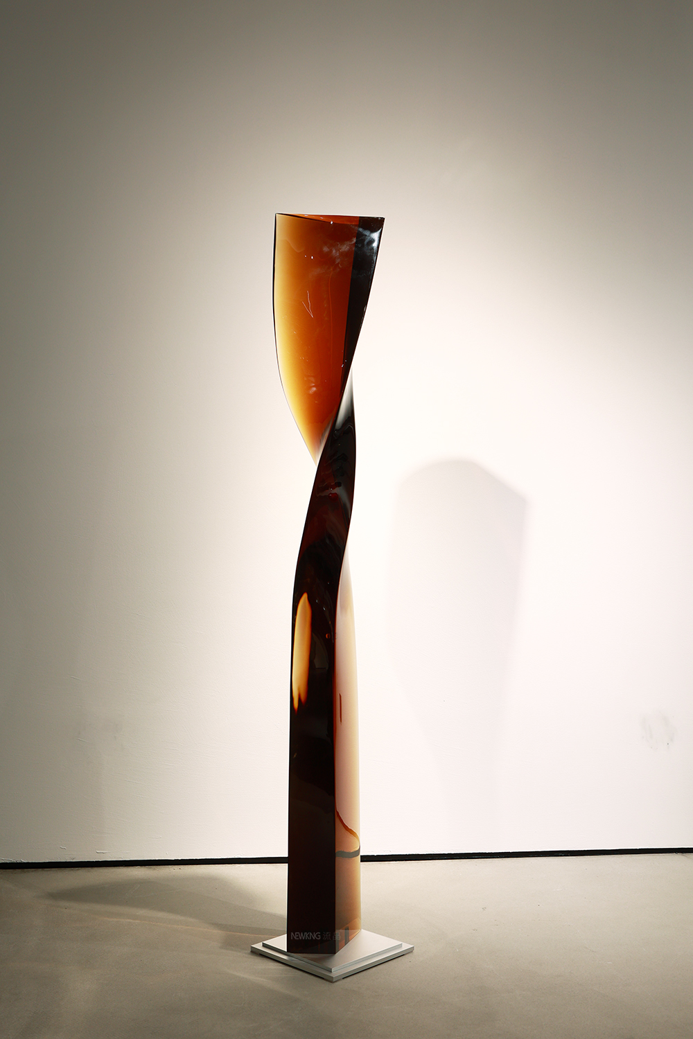 流晶  标杆