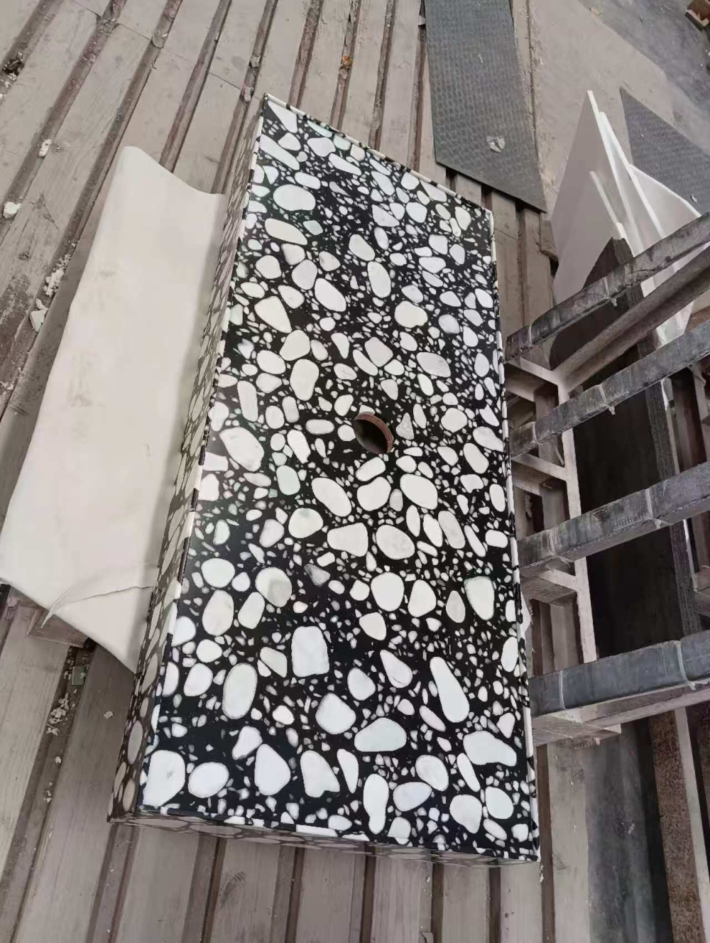 有机水磨石